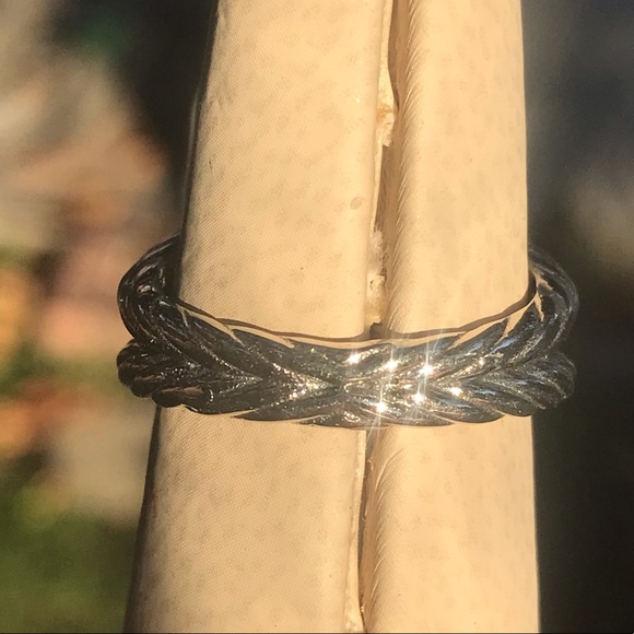 David Yurman S Silver Cushion On Point 14mm Garnet Red & Diamond Ring Sz 6.75 - Picture 6 of 13